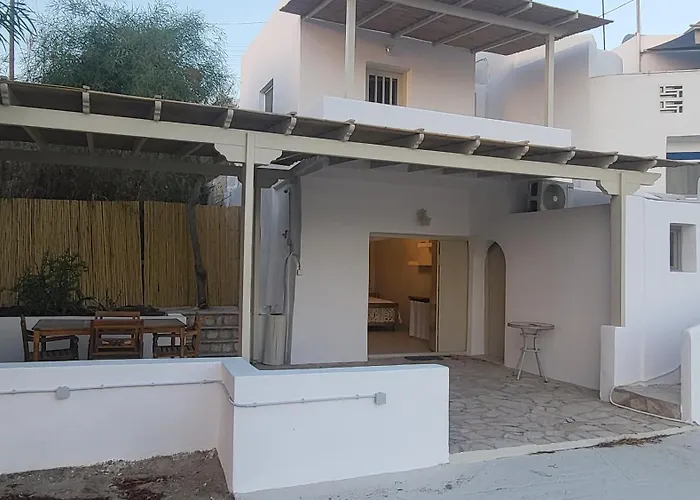 Greelax Beachfront House Zefiría