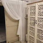 Greelax Beachfront House Апартаменты *