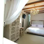 Greelax Beachfront House *