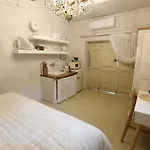 Greelax Beachfront House شقة