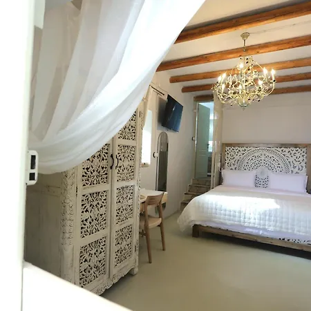 Greelax Beachfront House *