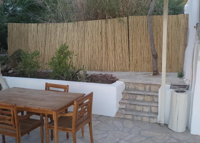 Greelax Beachfront House