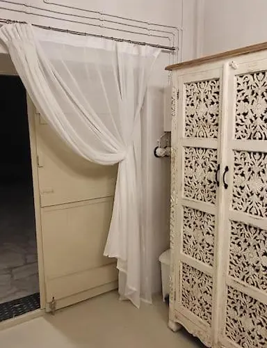 Greelax Beachfront House Apartamento *